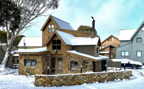 Vaucluse Chalet, alpine-getaways